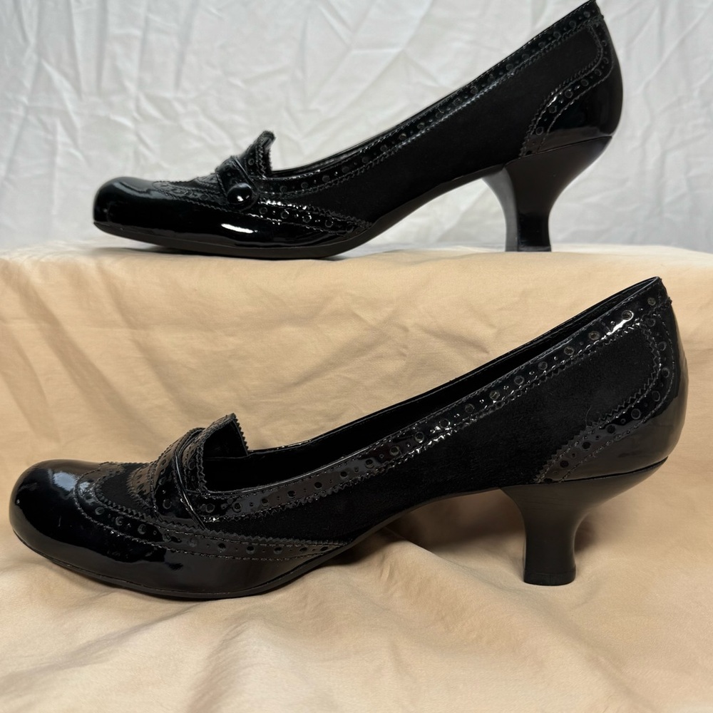 Franco Sarto Black Patent Leather and Suede Mary Jane Heels w/ intricate details - Picture 7 of 16